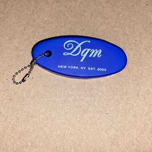 Dqm New York Key chain Keychain Skateboard VANS Supreme HUF Stussy Palace Baker